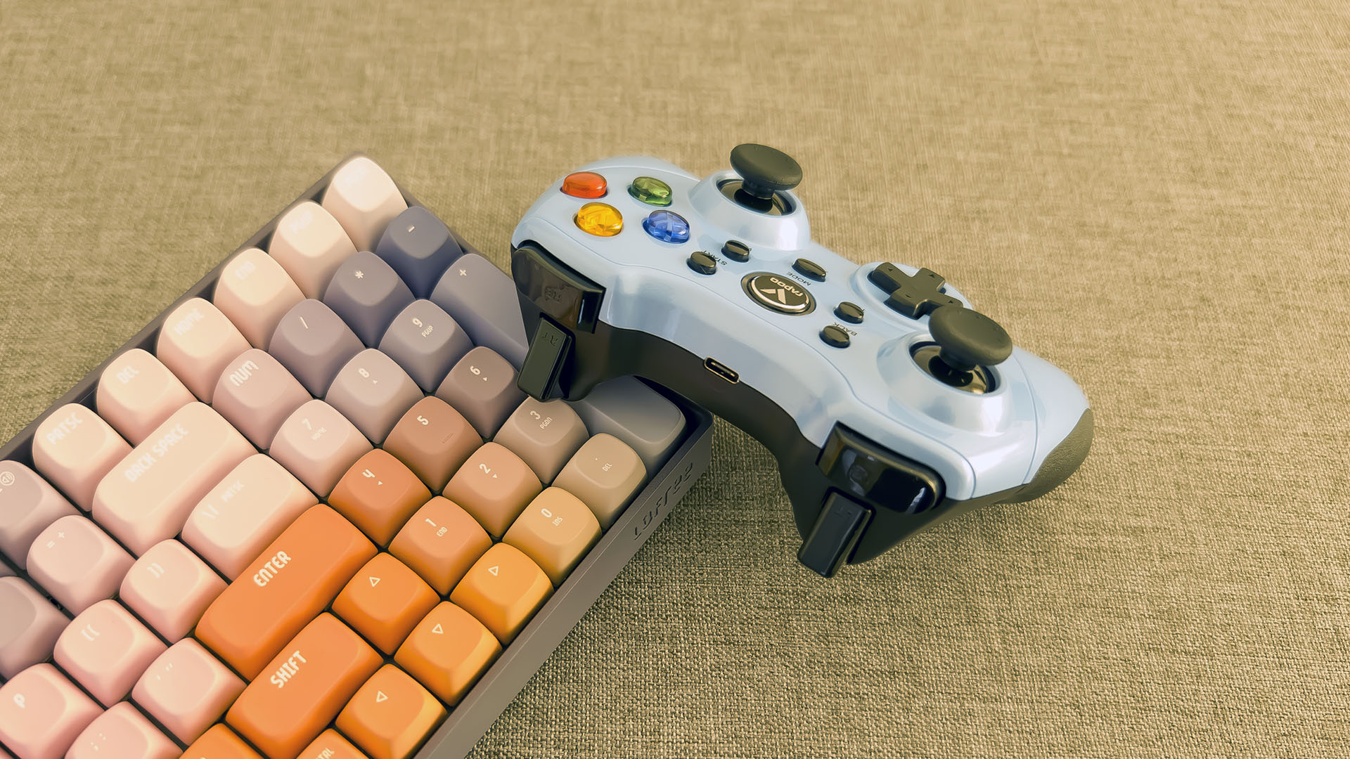 雷柏v600s手柄怎么玩,雷柏v600s是蓝牙手柄吗