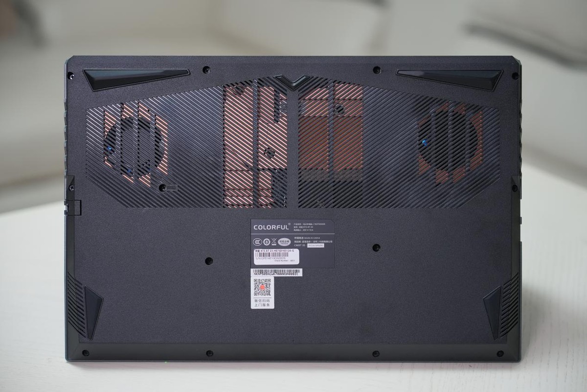 七彩虹将星x15xs23款,七彩虹将星x15i913900hx测评