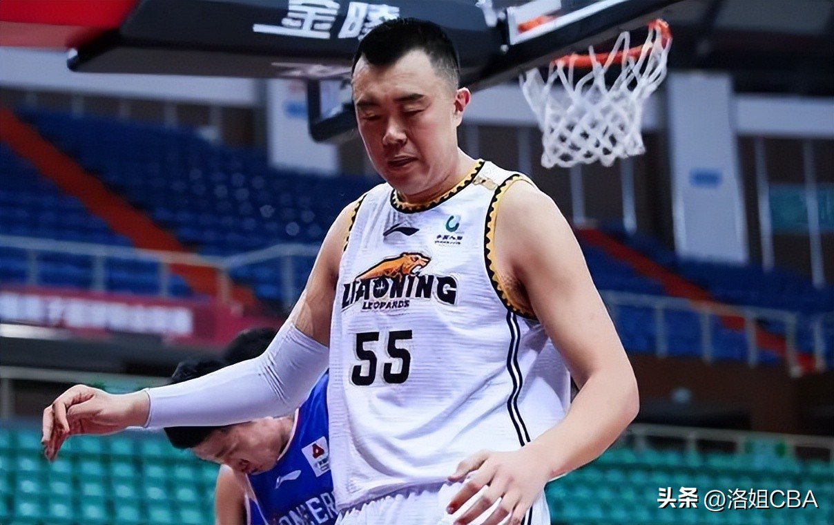 CBA三消息：辽宁12人名单出炉，李慕豪热身崛起，丁彦雨航未露面