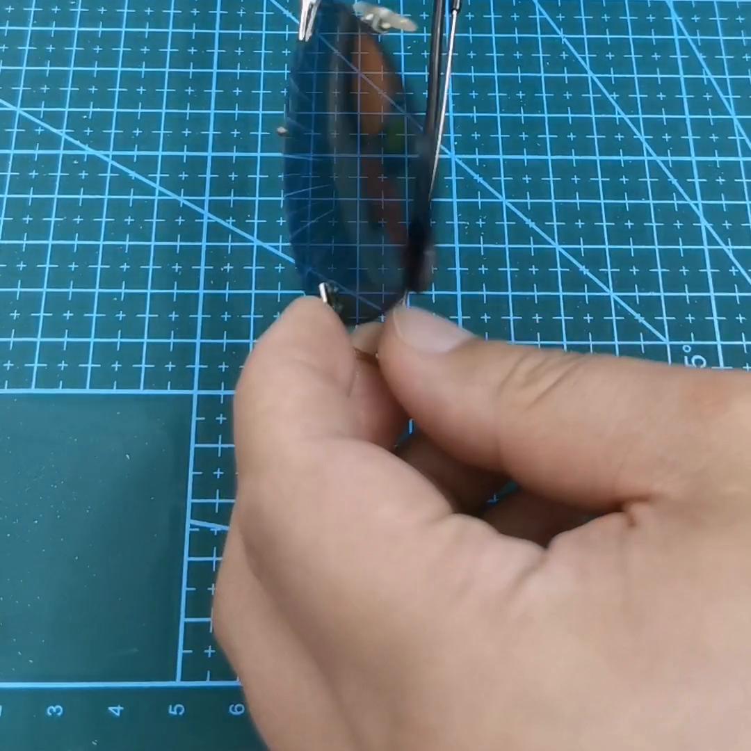 智能感光变色偏光镜开车钓鱼必备,黑科技偏光夜视镜钓鱼