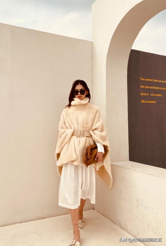 穿皮草显高贵,连帽皮草搭配什么穿好看