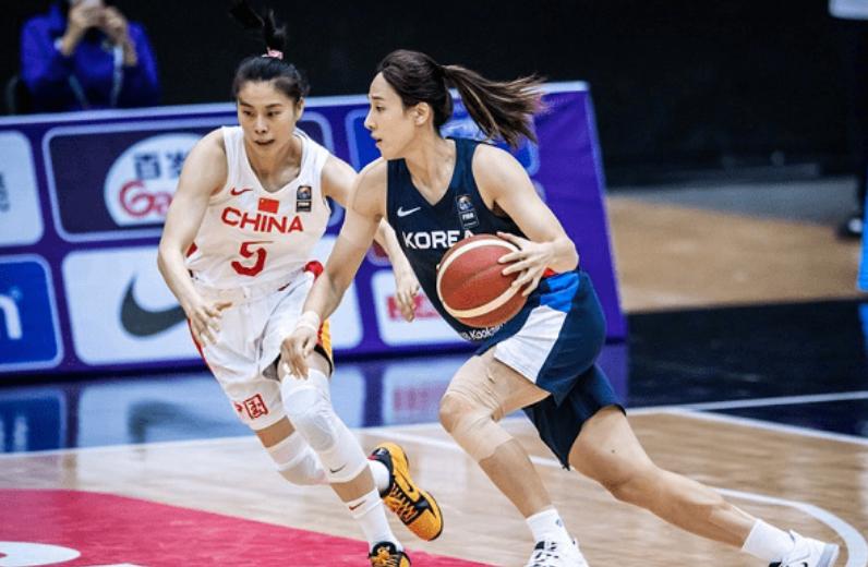 单节被封0！遭20比0狂扫！女篮劲敌被钉耻辱柱还敢叫板中国队吗？