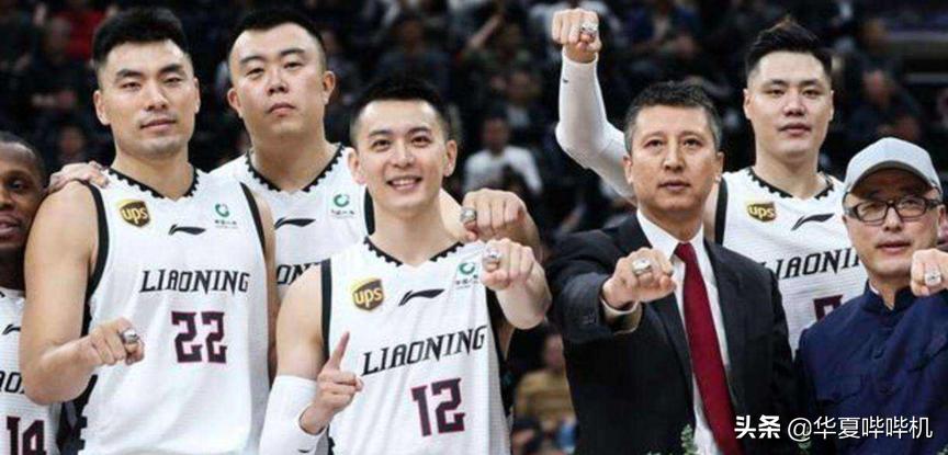 杨鸣什么失误被罚下场,杨鸣为什么不打球了