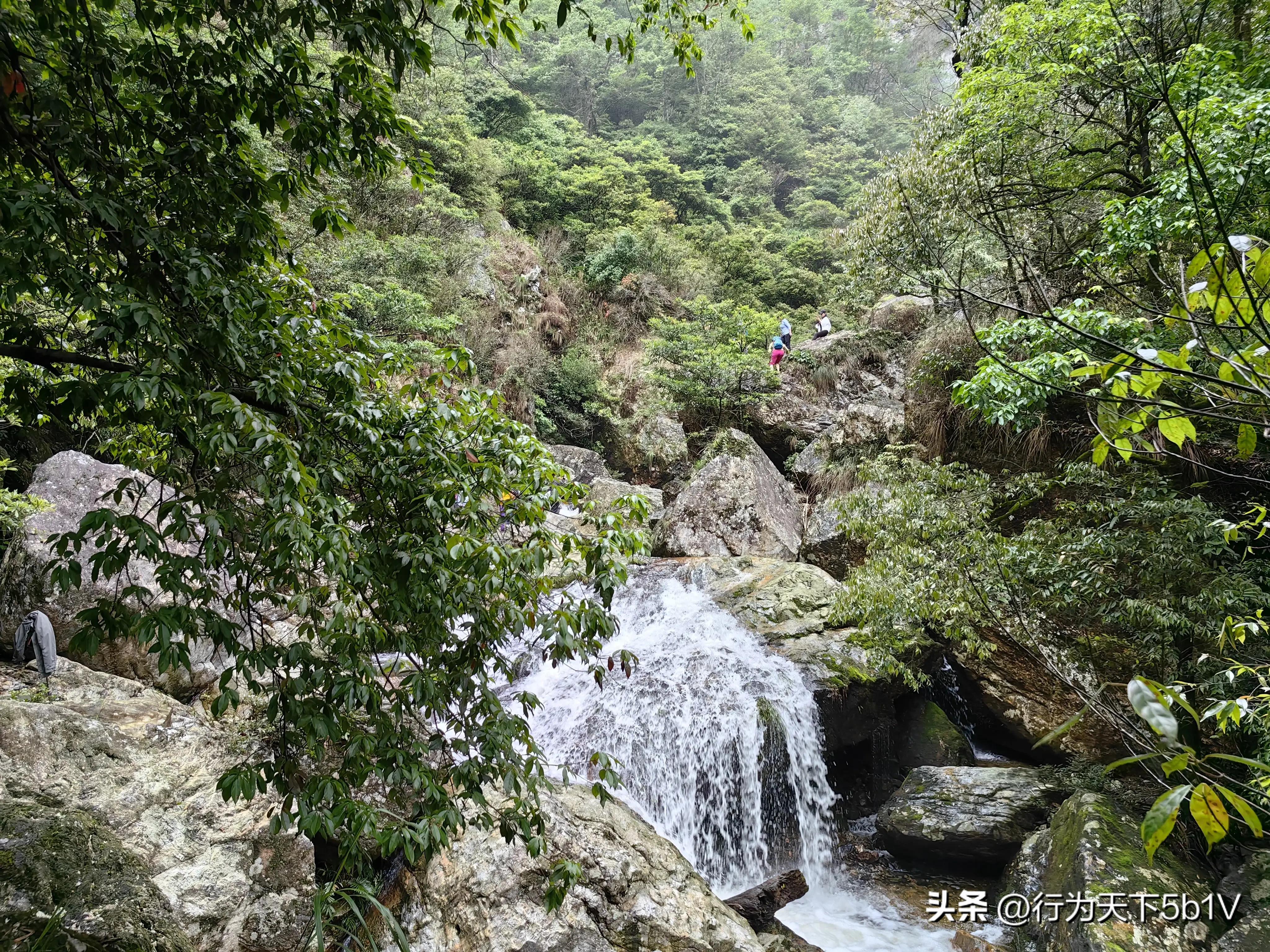 【探秘宛田红滩瀑布溯溪梦江吉翁瀑布】穿越花坪神秘风景线