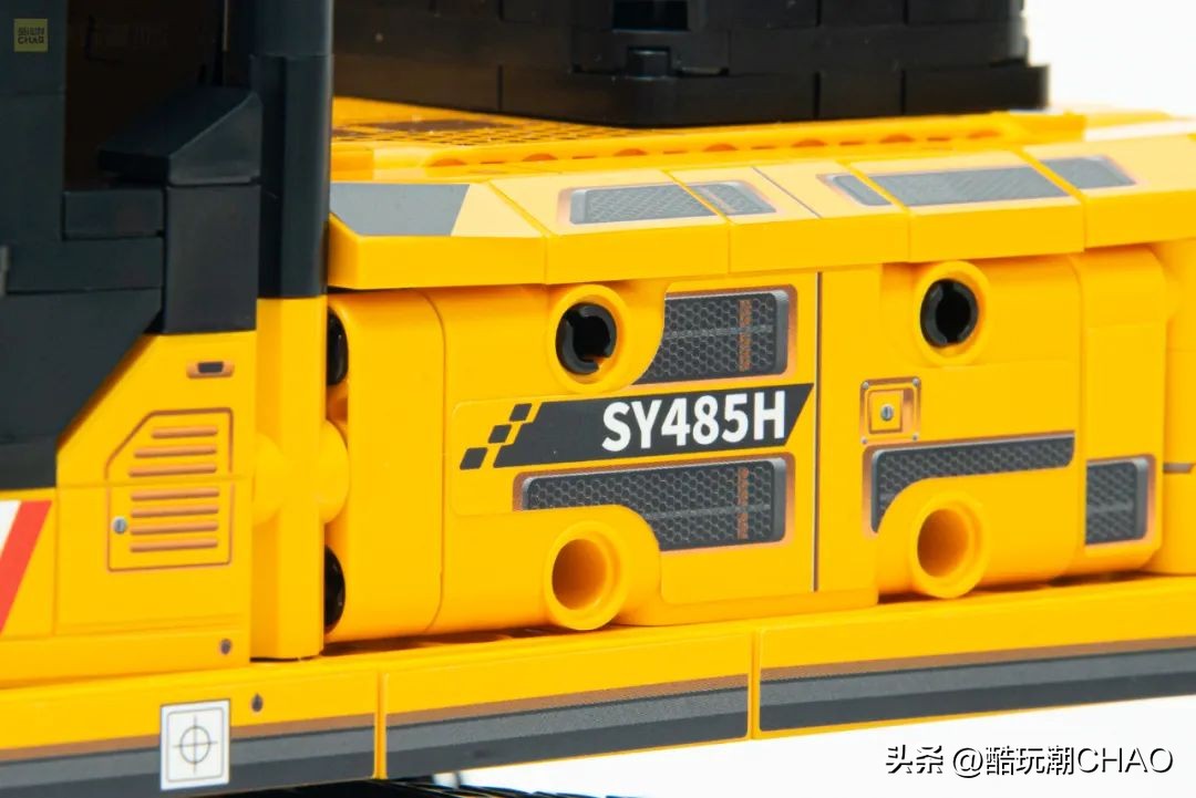 森宝积木三一重工系列拼搭视频,森宝积木三一重工吊车拼装视频