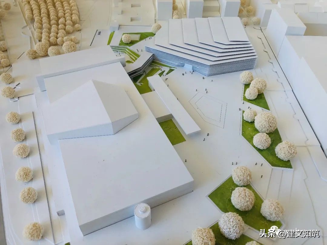 kadawittfeldarchitektur赢得萨尔布吕肯会议中心（MKK）设计竞赛