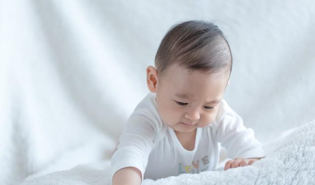 月子岳母惊现弟媳,丈夫痛哭失财失爱