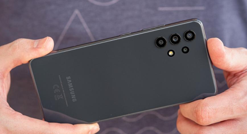 8月换三星手机，我推荐这三款，最低2千块，流畅用到2026年