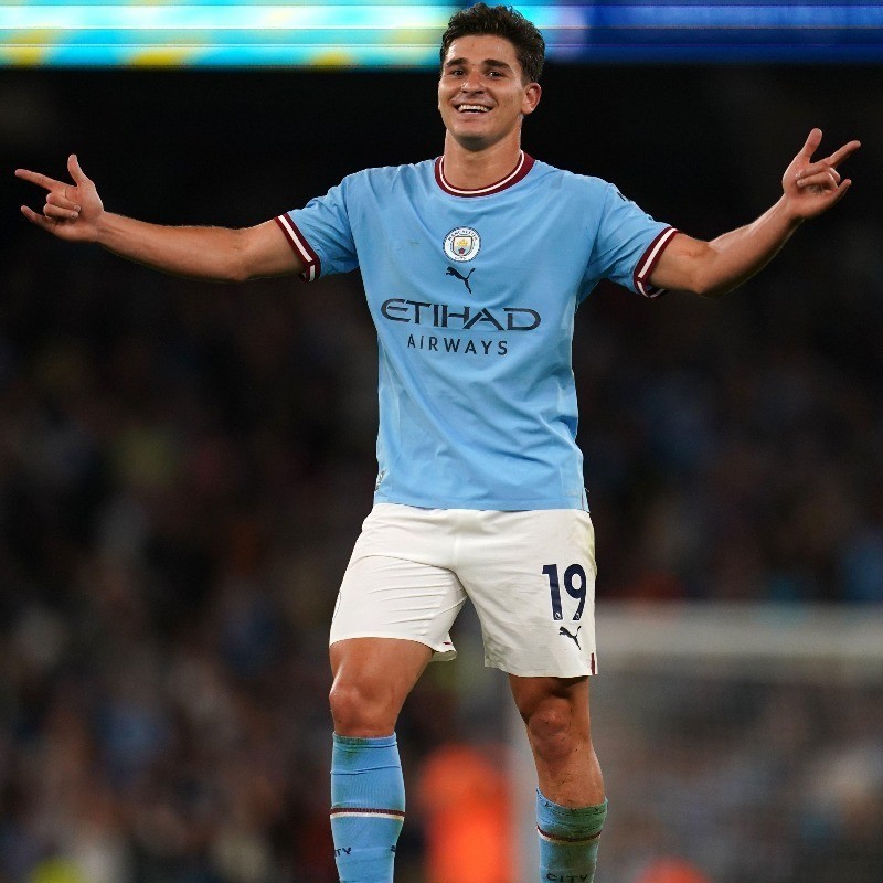 阿尔瓦雷斯梅西庆祝动作,梅西阿尔瓦雷斯配得上获全场最佳