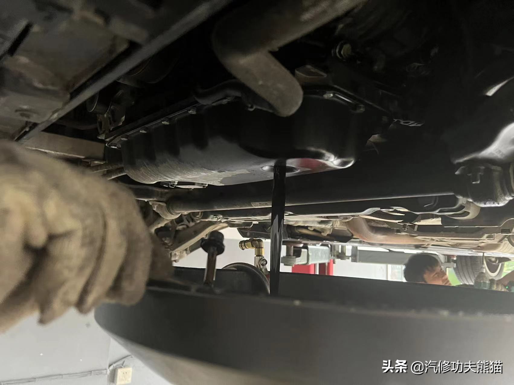奥迪a8烧机油严重怎么解决,刘团长修奥迪a8烧机油后续