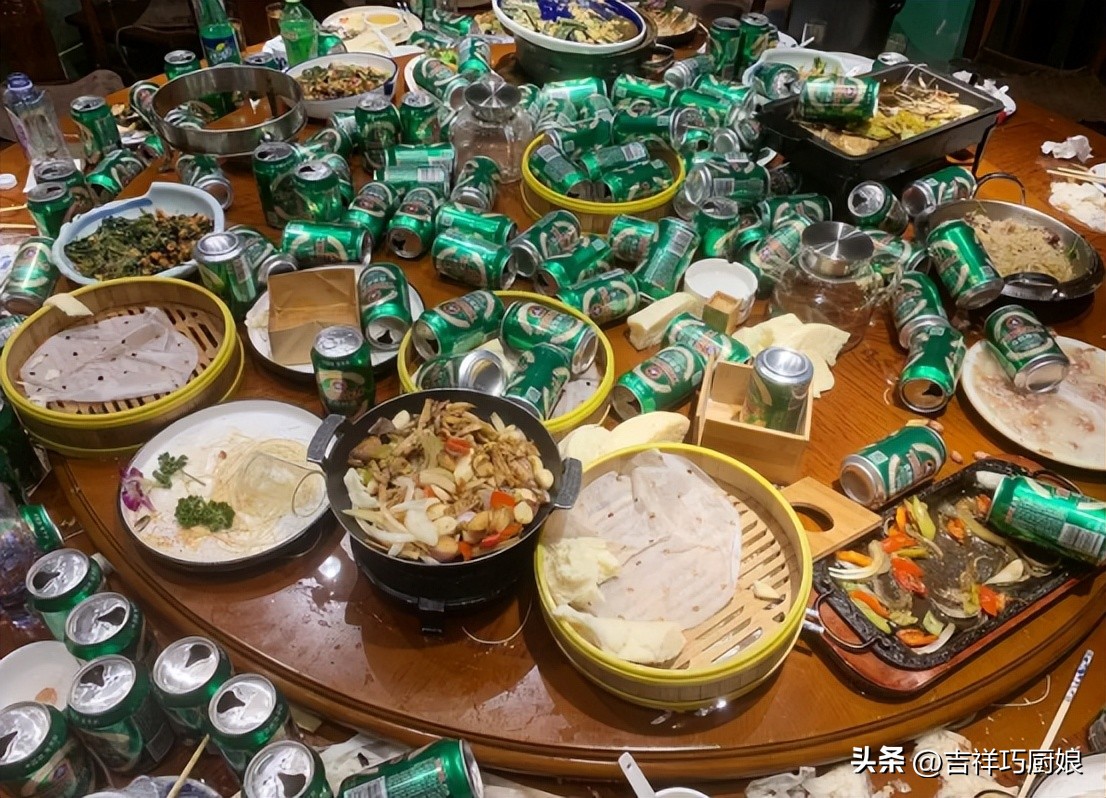 一杯白酒换算多少啤酒,啤酒换算白酒简单公式是什么