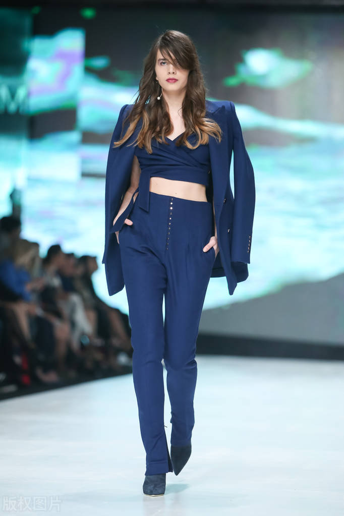 女性衣服套装推荐,女性穿搭套装