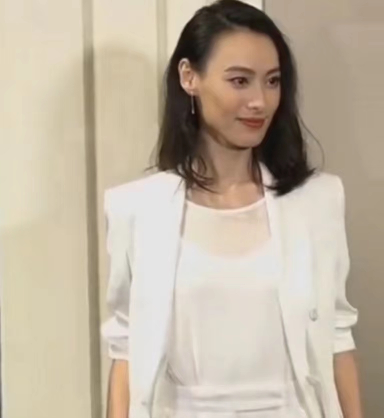 浪子王杰年轻照,浪子王杰近况