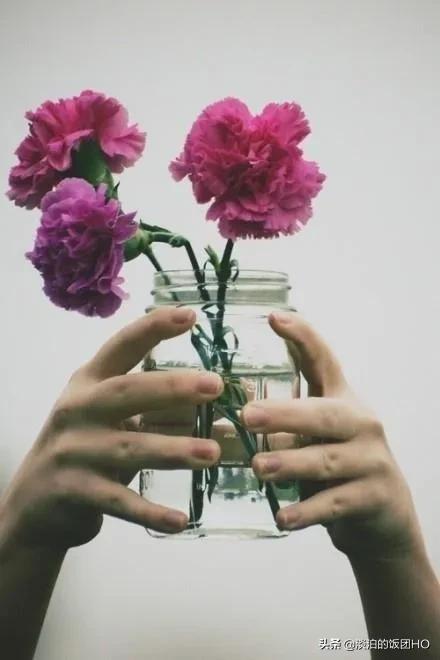 几句话说出难过的心情,心情难过的时候听听什么歌