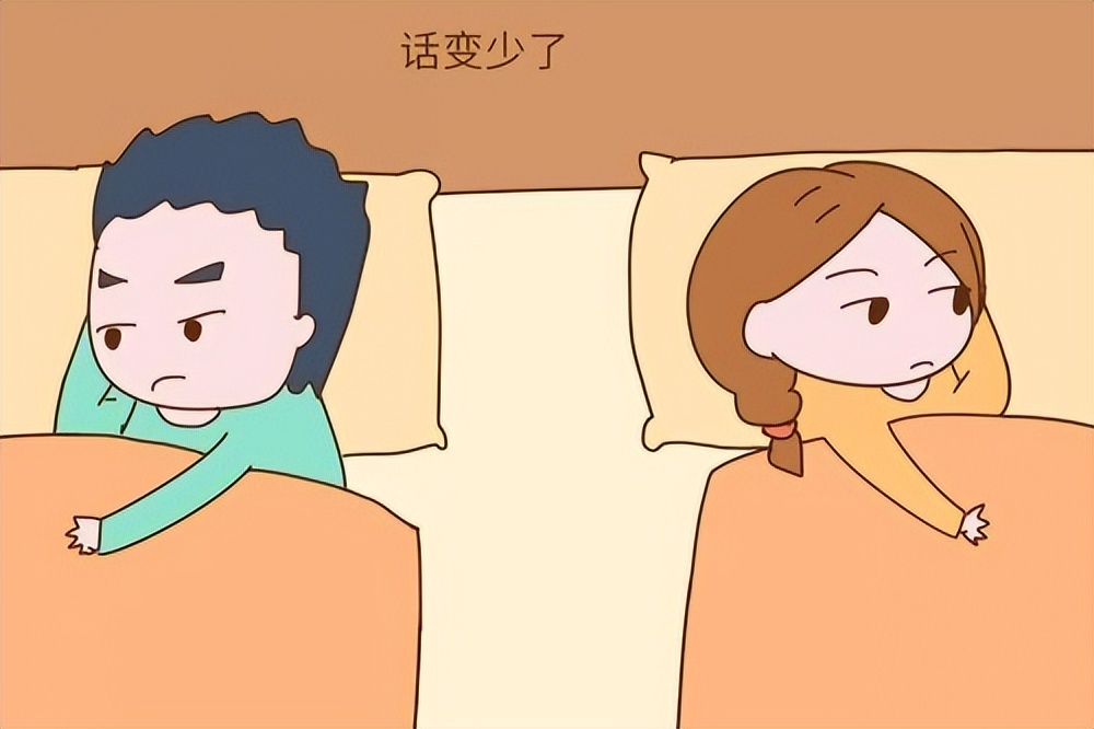 一个男人不亲你嘴是嫌弃的表现吗,男人开始嫌弃你的三种表现