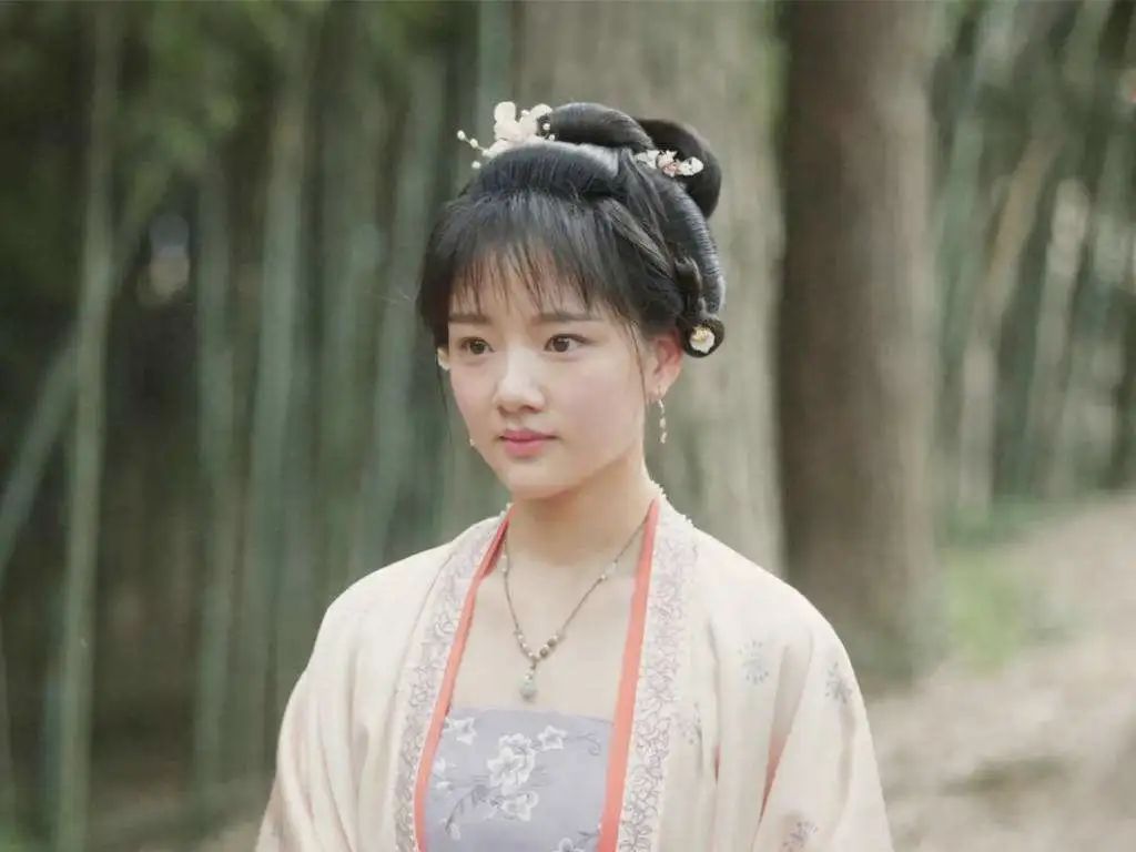 赵今麦刘昊然海南拍戏,中国明星刘昊然