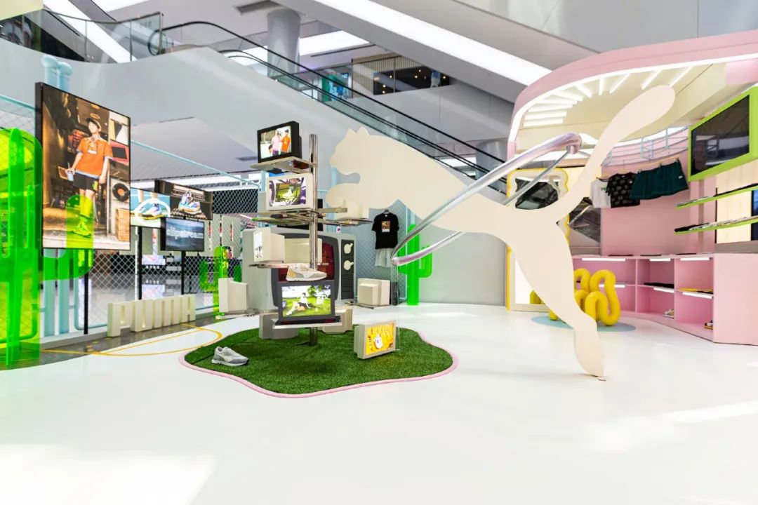 同样是快闪店，看燕京啤酒、PUMA、唐老鸭5大品牌如何玩出新高度