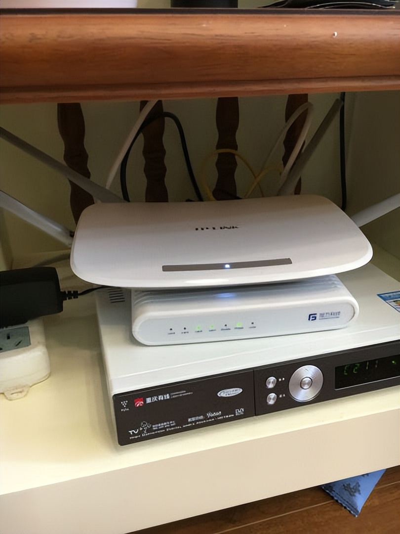 家里网络不好该放几个路由器,路由器怎样摆放不会影响网络