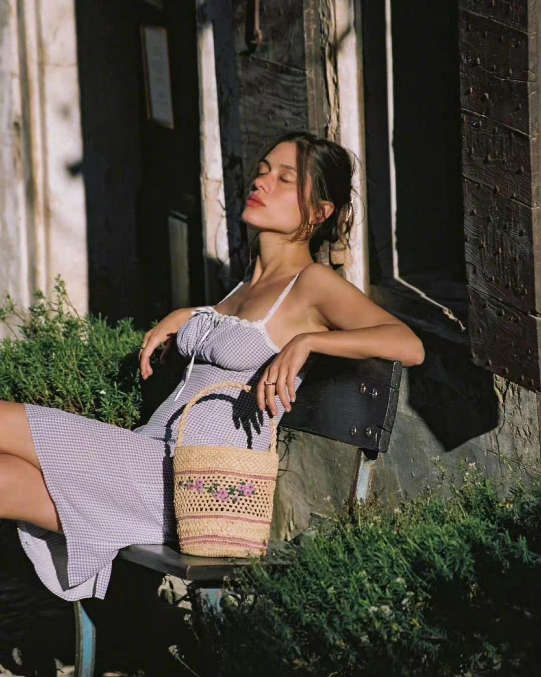 草编包日常搭配,野餐包简约