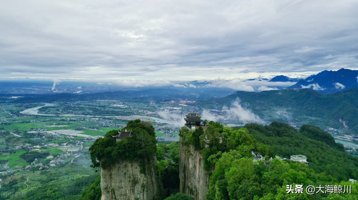李白的诗为什么有仙气,诗仙李白的明显特色