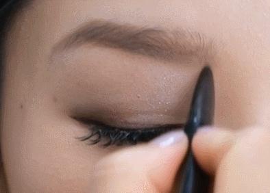 小白学化妆入门零基础必备单品,手把手教你化妆新手必学手残党