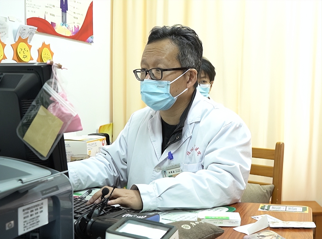 甲状腺癌手术后失眠盗汗说话难受喉咙总有东西卡着中药调理都好转