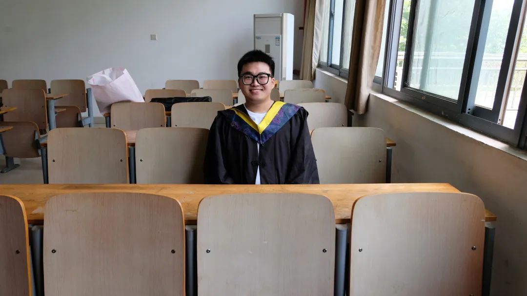 为什么华夏理工学院学费这么贵,为什么选择帝国理工