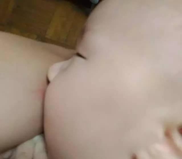 宝宝吃奶的劲有多大,宝宝吃奶的力气