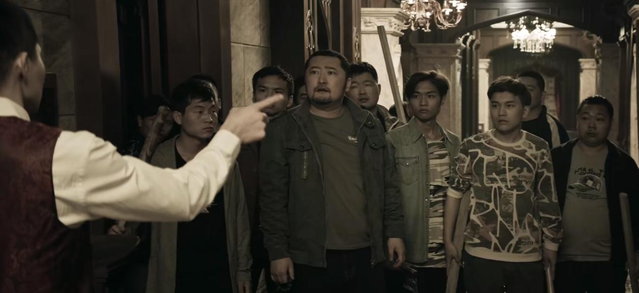 对决中光头哪一集死的,对决中光头究竟是被谁杀的