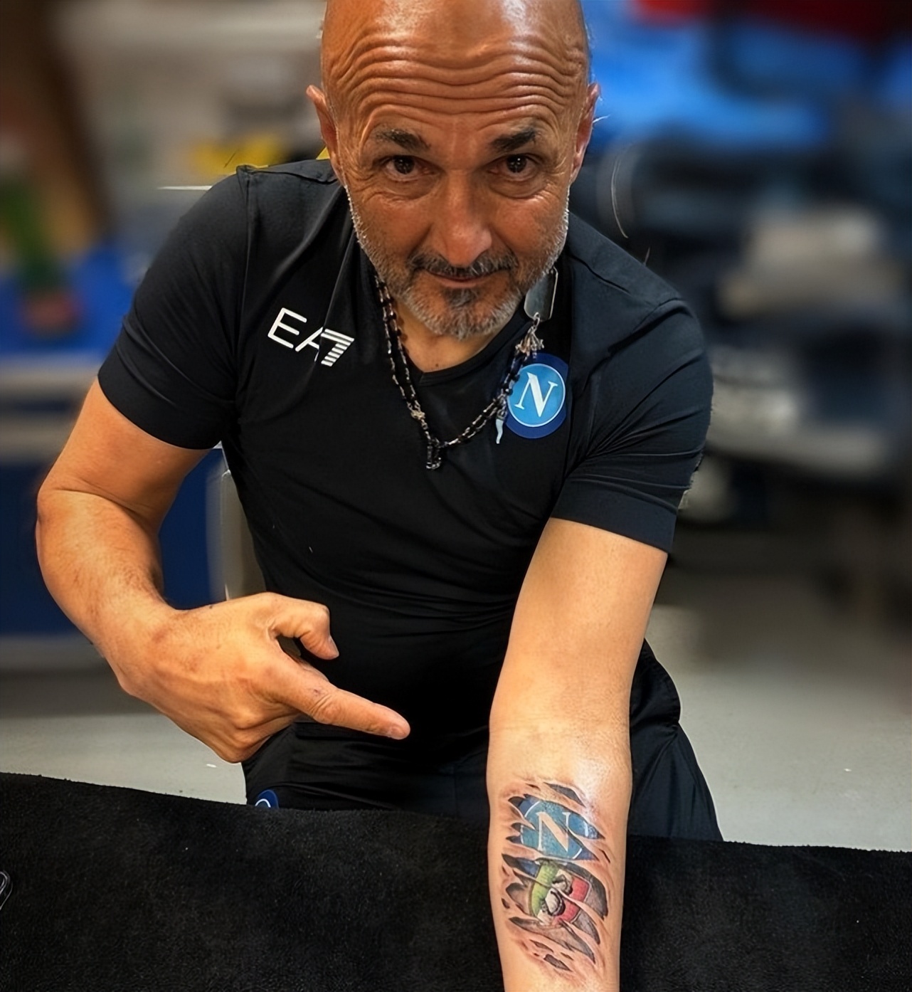 永远告别与数字“3”的联赛冠军纹身