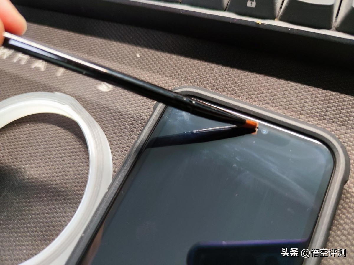 iphone听筒进水损坏,iphone13promax听筒进水维修