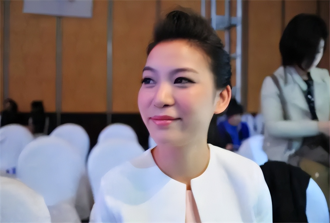 截肢女孩雷庆瑶近况,雷庆瑶触电事件