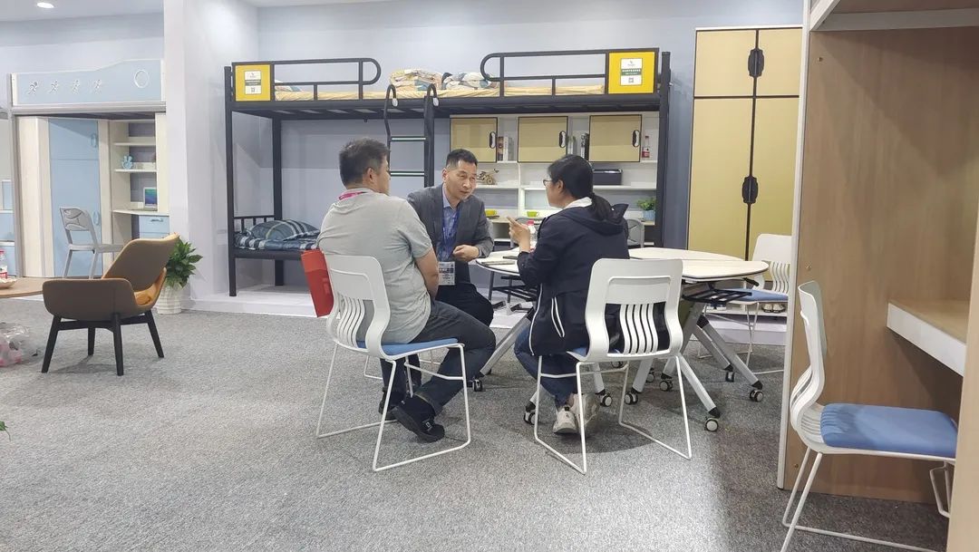 鍗庝簹瀹跺叿,鍗庝簹瀹剁2021绾夸笂骞翠細