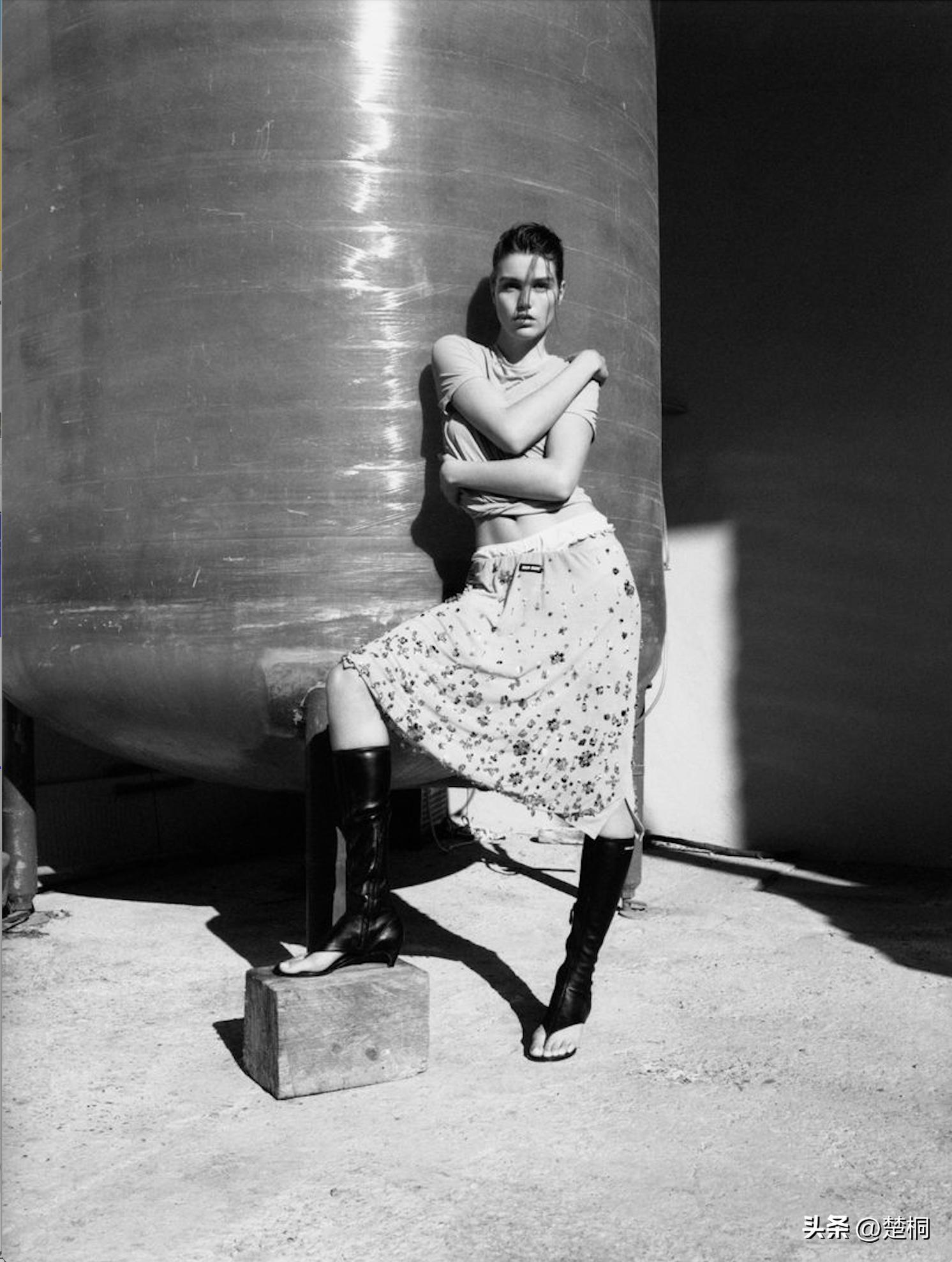 荷兰女超模露娜,荷兰露娜