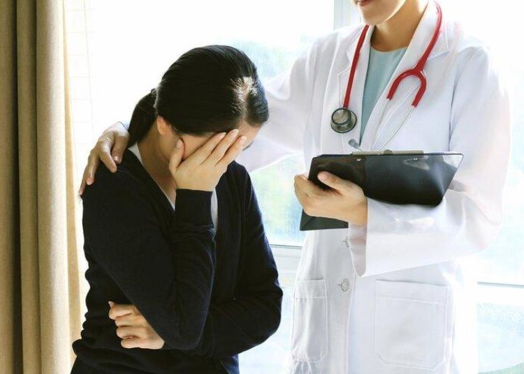 女性吹阴风吃什么药,女性阴风怎么治疗