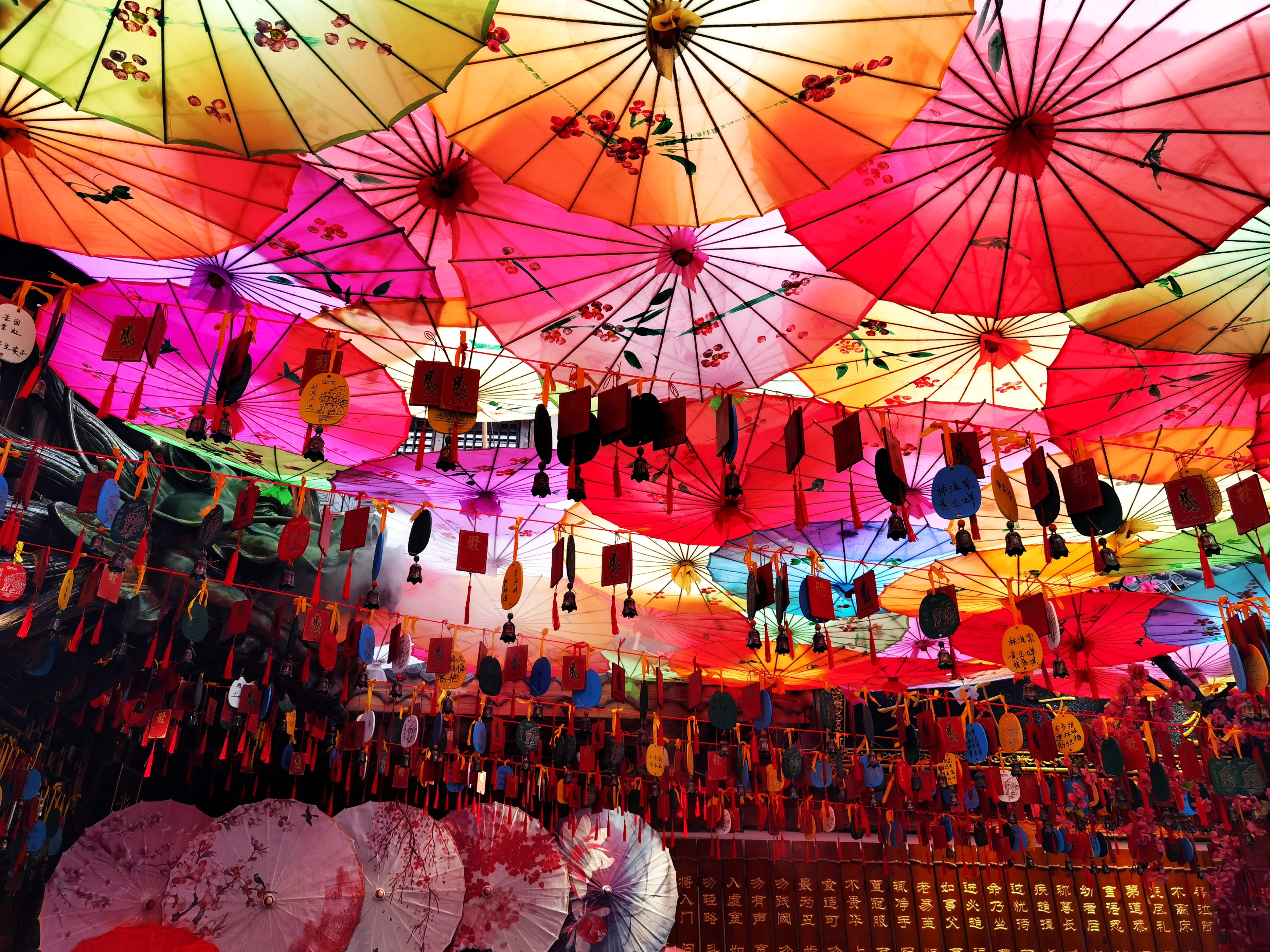 安顺优途丝路天龙屯堡露营基地,优途丝路安顺天龙屯堡房车露营地