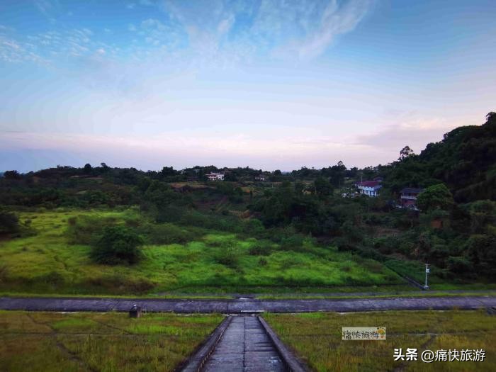 自贡青龙湖风光,自贡看日落的好地方