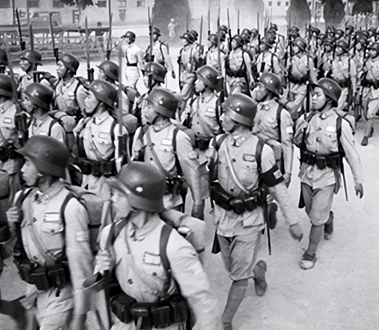 1927年在刑场上英勇就义的革命家,革命者赴刑场就义