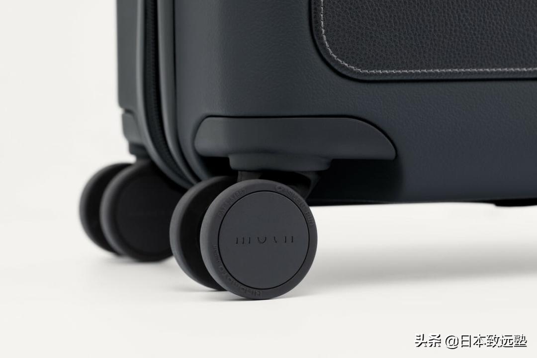 日本艺术留学|Moln——贴近风景和旅行者的行李箱