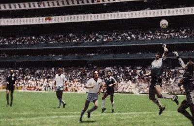 马拉多纳的上帝之手视频,马拉多纳上帝之手球服