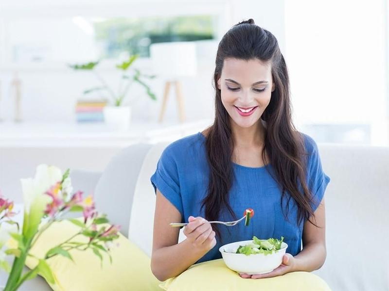 顺产需不需要在肚子上拉一刀,顺产也要经历宫缩痛吗