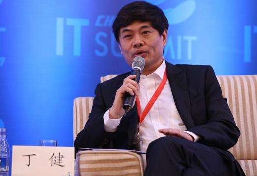 uc创始人何小鹏转型造电动车,uc创始人何小鹏还是俞永福