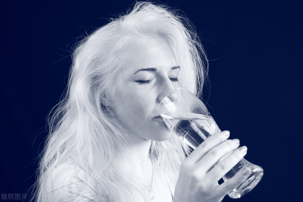 咽食物的时候食道疼怎么治,咽食疼痛有什么急救方法