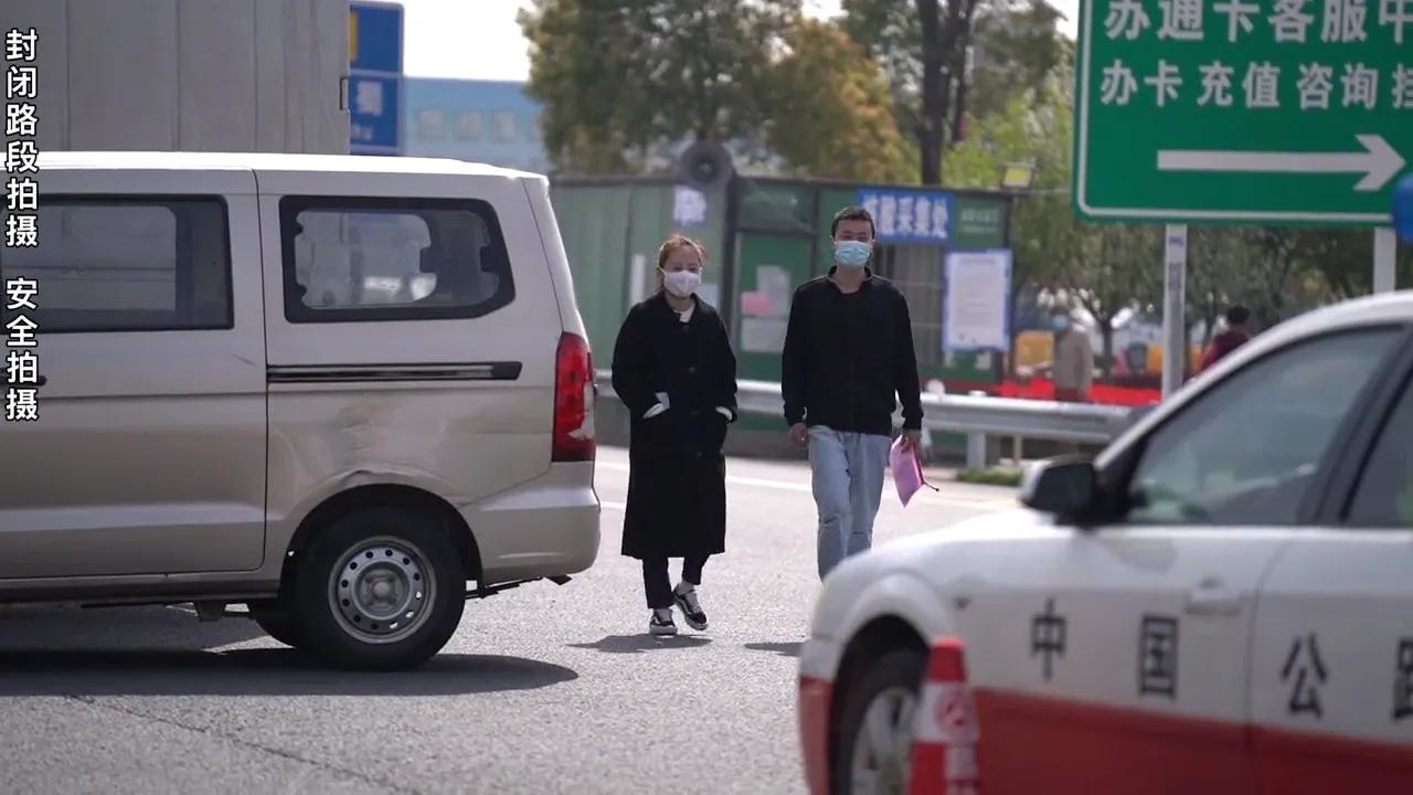 秋天妈妈：当初你走的时候我一无所有，现在我要把梦想照进现实