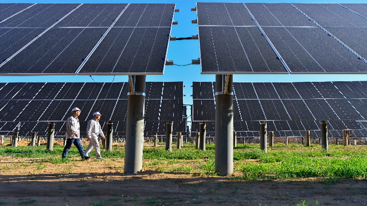 光伏石英砂最新消息,光伏石英砂市场现状及未来发展