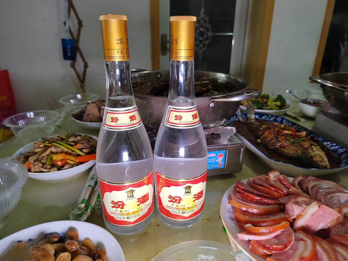 青花汾与玻汾口感的区别,老白汾青花汾哪个好