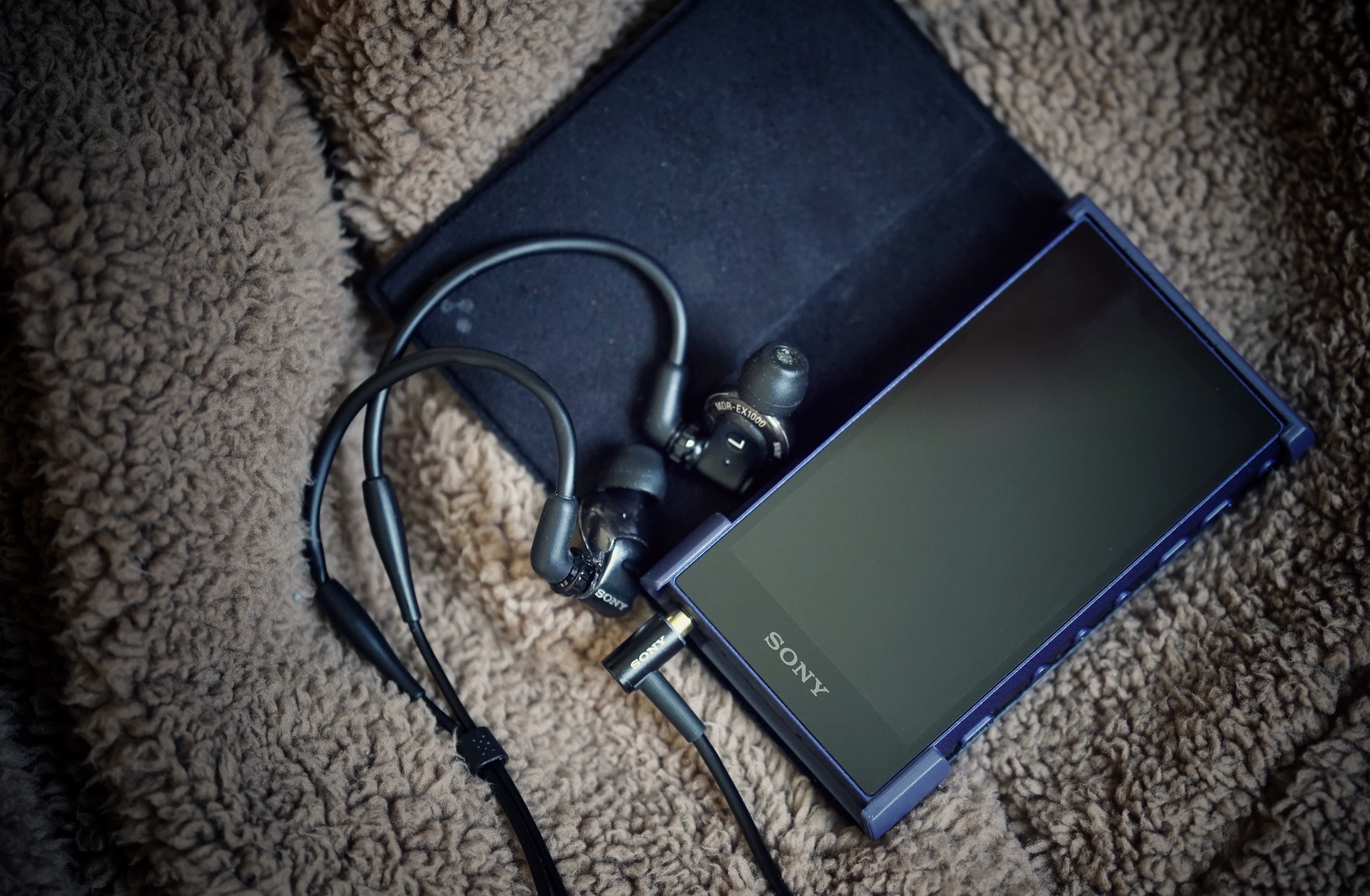 索尼手机便宜的一款,索尼最便宜的真4k