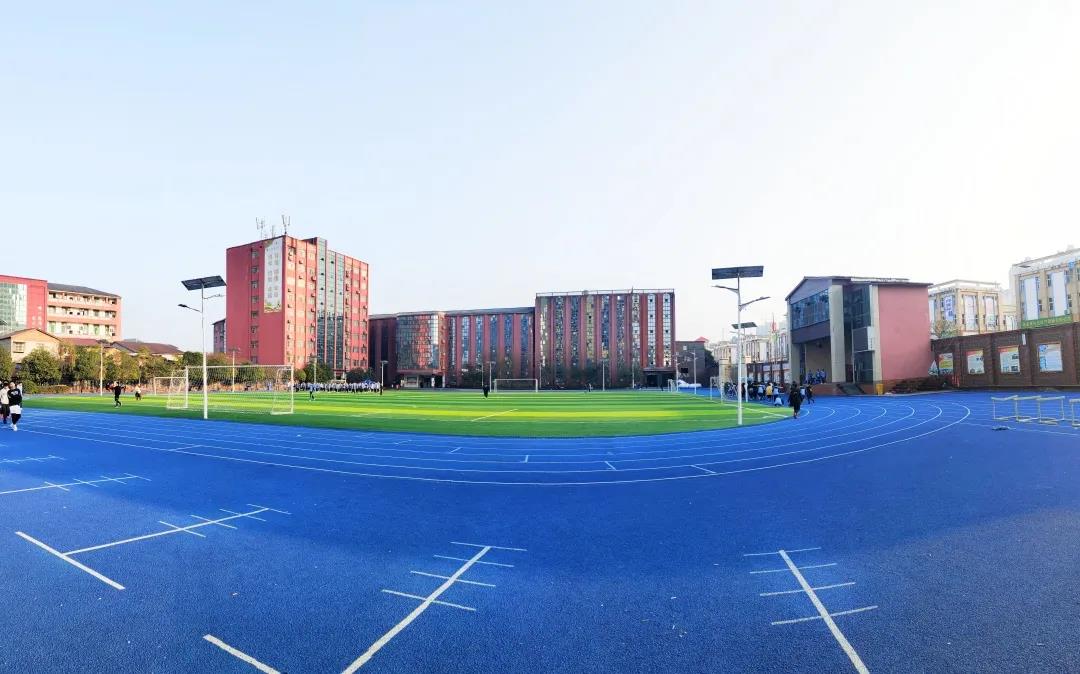 2清华,1状元,重本813,达州1学校新年献词掷地有声,催人奋进