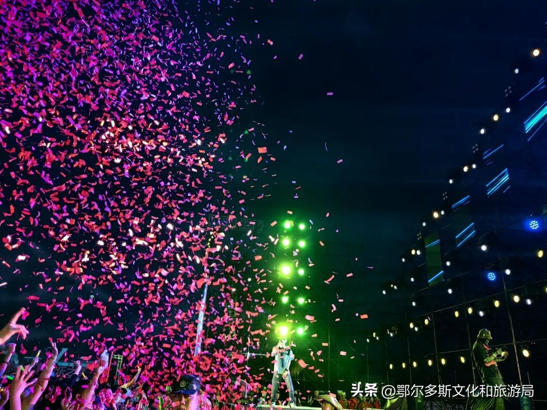 钟镇涛狂欢夜,钟镇涛来东港演出