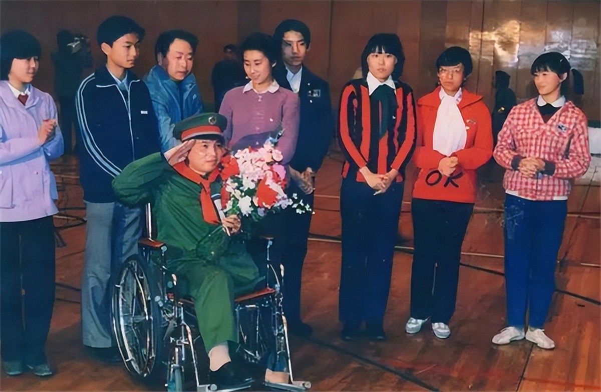 1987年，独腿英雄徐良凭《血染的风采》红遍全国，他后来怎样了